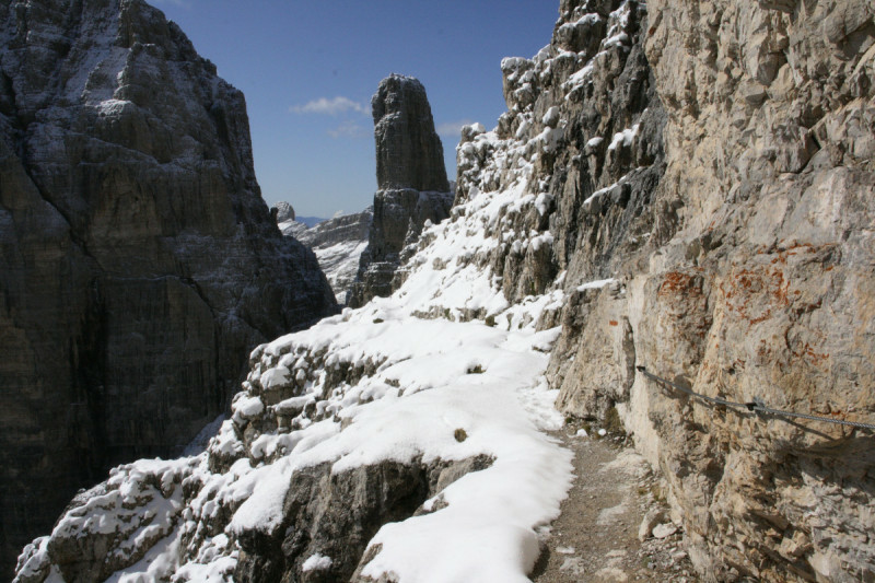 Giuglia Campanile Basso Bocchette Centrali Brenta