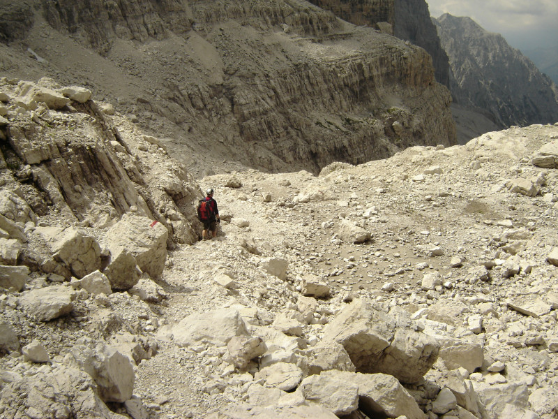 Geröllfeld in der Bocca di Brenta, Ausstieg des Klettersteigs