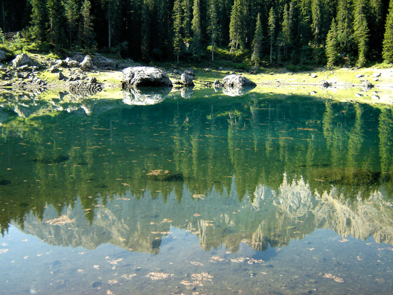 Karersee Spiegelung Latemar